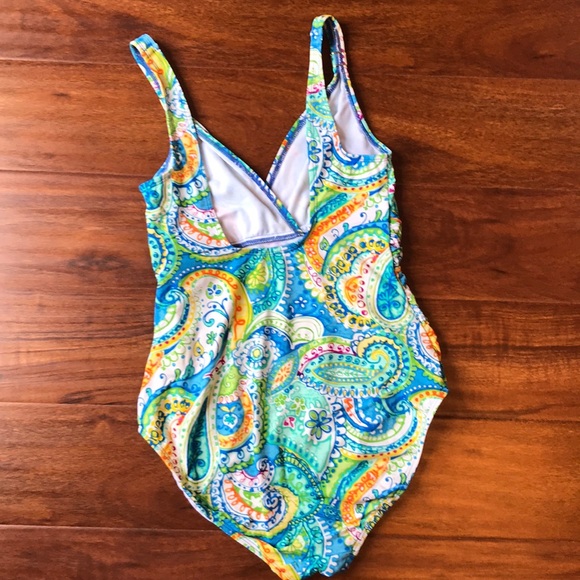 Ralph Lauren one piece bathing suit. - Picture 2 of 3
